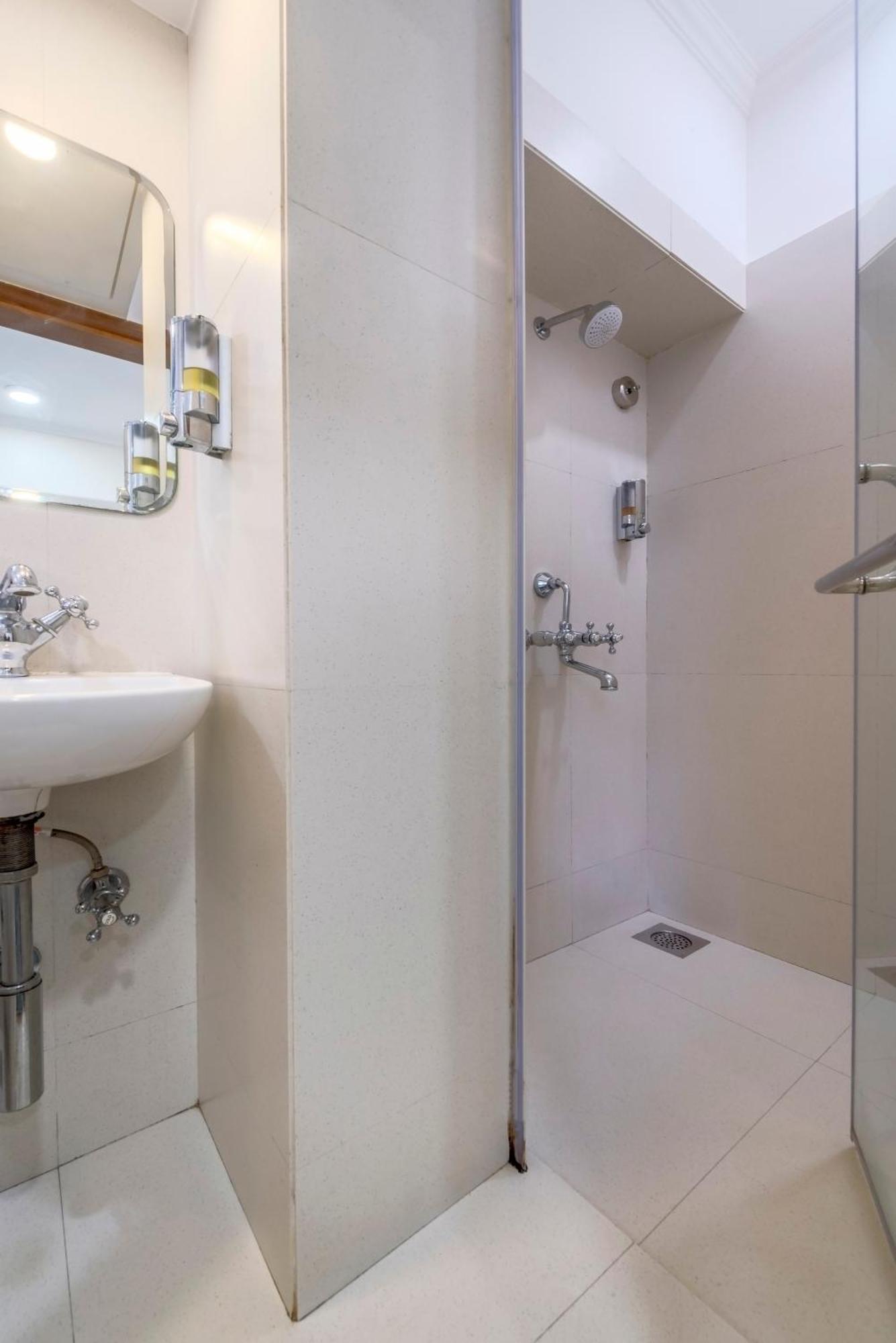 Hotel Kemps Corner Bombaj Zewnętrze zdjęcie